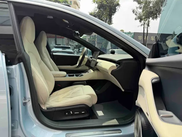 Nio ET5 Touring — Фото автомобиля 23