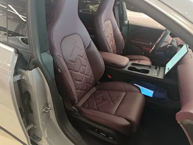 Nio ET5 Touring — Фото автомобиля 24