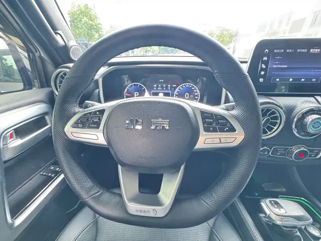 BAIC BJ40 — Фото автомобиля 10