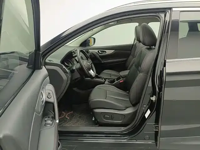 Nissan Qashqai — Фото автомобиля 12