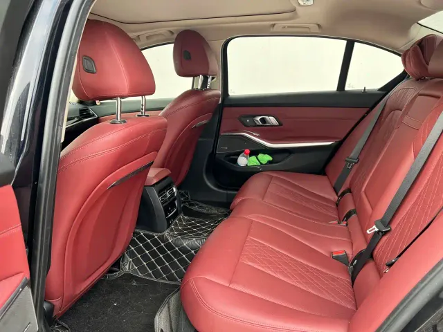 BMW 3 Series — Фото автомобиля 6
