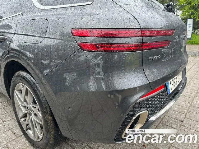 Genesis GV70 2.5T Бензин 2WD — Фото автомобиля 2