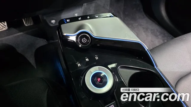 Kia EV6 — Фото автомобиля 9