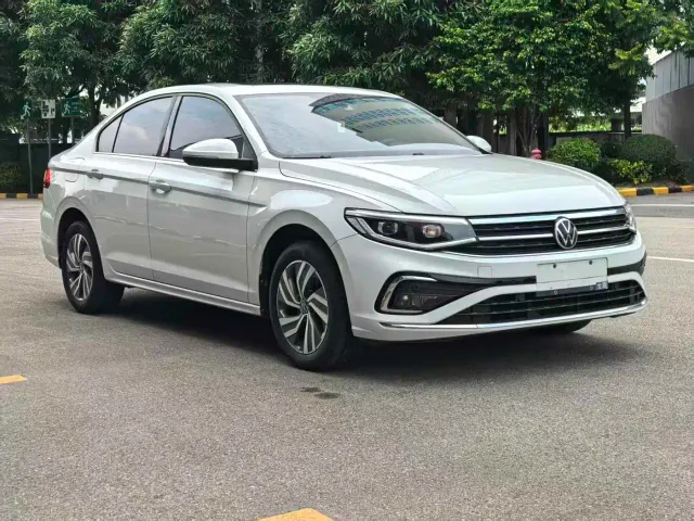 Volkswagen Bora — Фото автомобиля 3