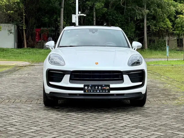 Porsche Macan — Фото автомобиля 2