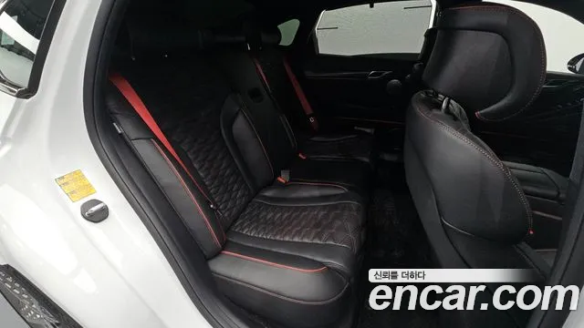 Genesis G80 Бензин 3.5 турбо AWD — Фото автомобиля 8