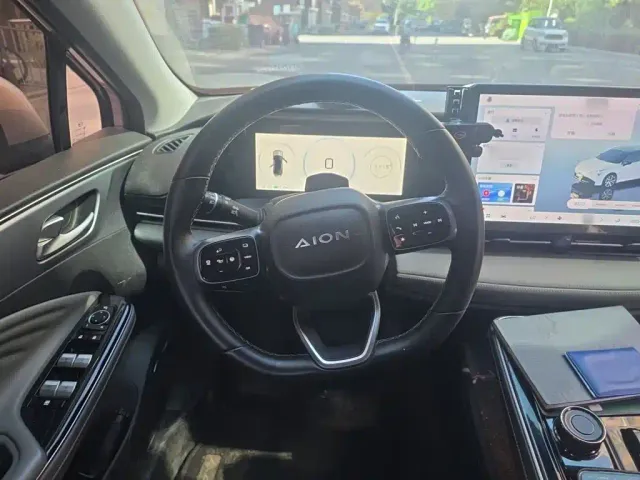 GAC Aion S Plus — Фото автомобиля 12