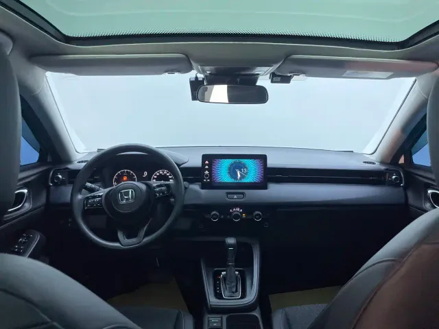 Honda Vezel — Фото автомобиля 24