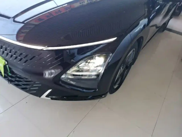 Wuling Starlight — Фото автомобиля 23