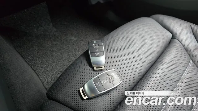 Mercedes-Benz GLC-Class X253 — Фото автомобиля 21