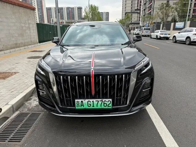 Hongqi HS3 PHEV — Фото автомобиля 2