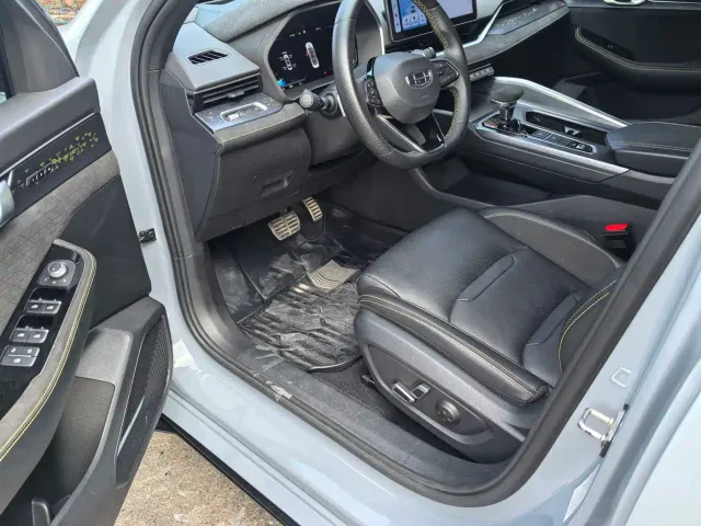 Geely Xingrui — Фото автомобиля 8