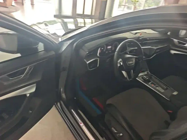 Audi Audi A6L 2023 Facelift 45 TFSI Premium Dynamic — Фото автомобиля 20