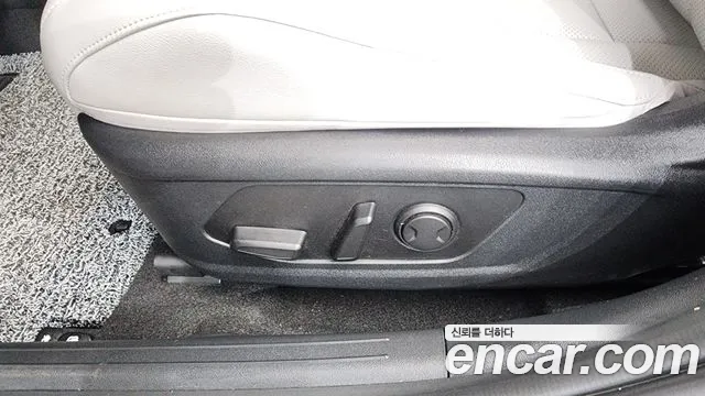 Hyundai AVANTE Avante (CN7) — Фото автомобиля 27