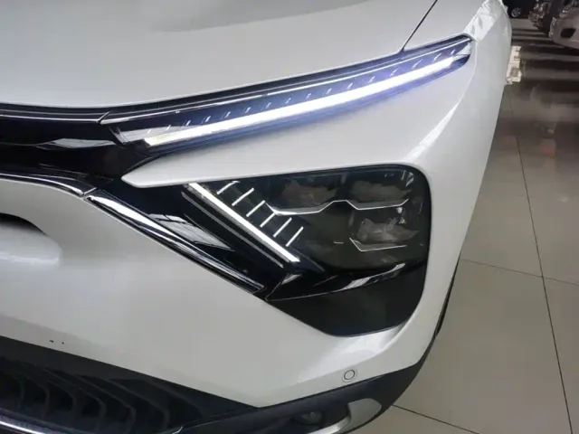 Citroen C5 X — Фото автомобиля 23