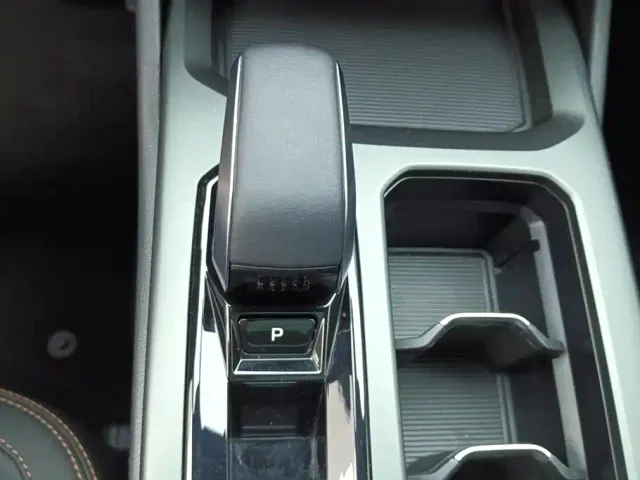 Geely Haoyue L — Фото автомобиля 16