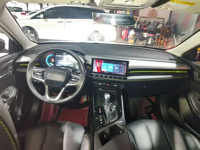 Roewe i5 — Фото автомобиля 9