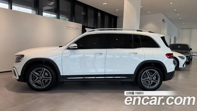 Mercedes-Benz GLB-Class — Фото автомобиля 8