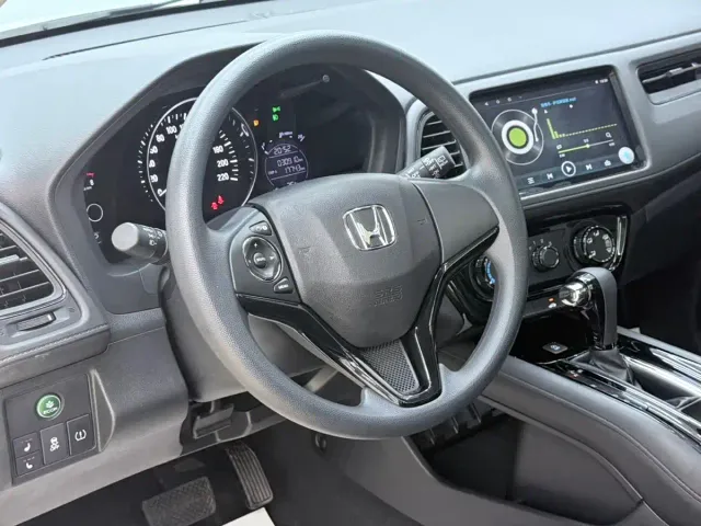 Honda Vezel — Фото автомобиля 7