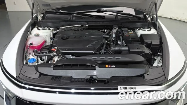 Hyundai Sonata — Фото автомобиля 9