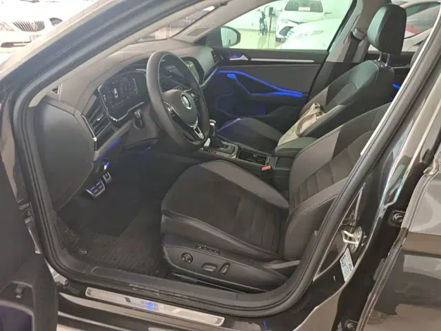 Volkswagen Sagitar — Фото автомобиля 14