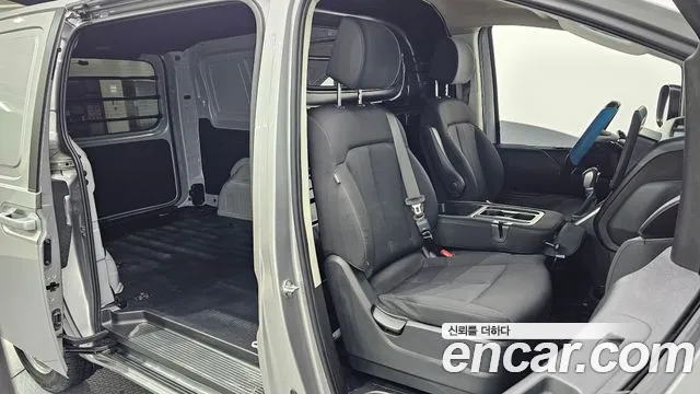 Hyundai Staria Staria Карго 3 места — Фото автомобиля 10