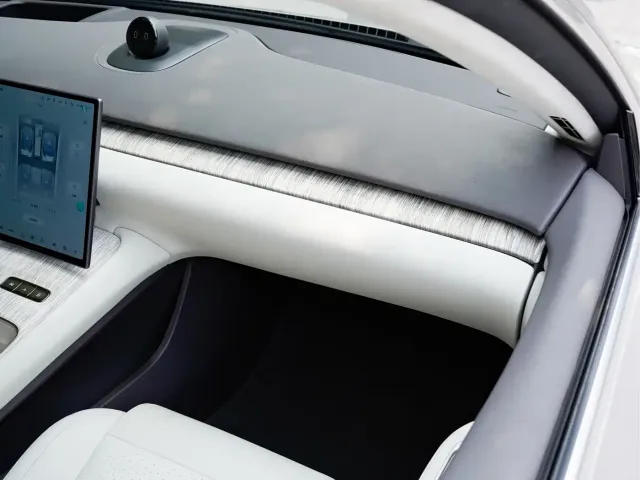 NIO NIO ET7 2024 75kWh Executive Edition — Фото автомобиля 17