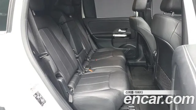 Mercedes-Benz GLB-Class GLB-класс X247 — Фото автомобиля 12