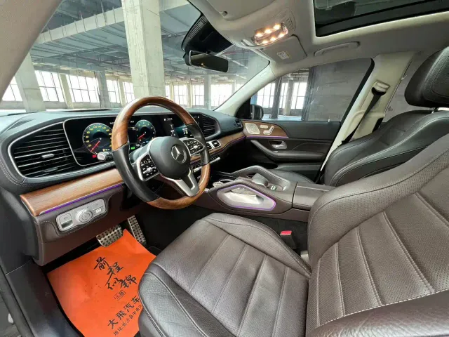 Mercedes-Benz GLS-Class — Фото автомобиля 4