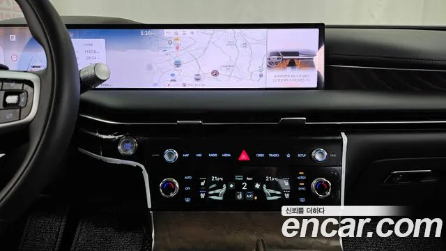 Genesis G80 Бензин 2.5 турбо 2WD — Фото автомобиля 14