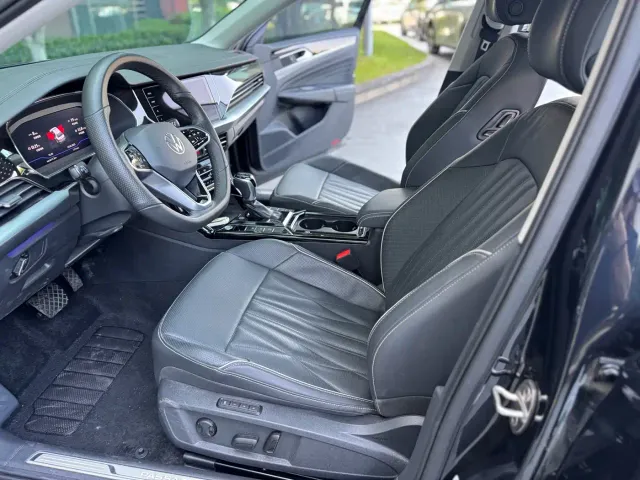 Volkswagen Passat — Фото автомобиля 5
