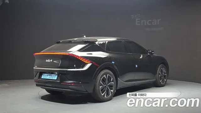 Kia EV6 — Фото автомобиля 2