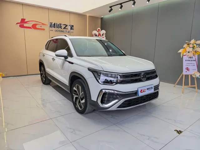 Volkswagen Tharu — Фото автомобиля 2