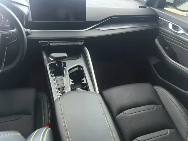 Geely Xingrui — Фото автомобиля 7
