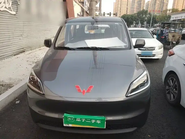 Wuling Hongguang — Фото автомобиля 2