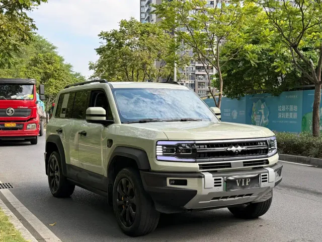 BYD FangChengBao Leopard 5 — Фото автомобиля 5