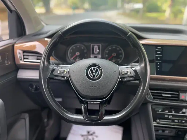 Volkswagen Tharu — Фото автомобиля 18