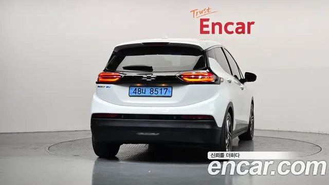 Chevrolet Bolt EV — Фото автомобиля 4