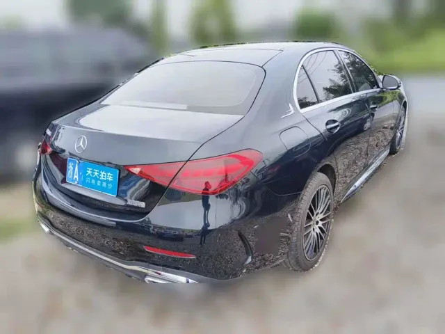 Mercedes-Benz C-Class — Фото автомобиля 2