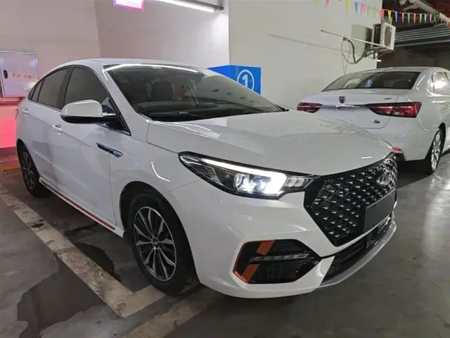 Chery Arrizo 5 PLUS — Фото автомобиля 3