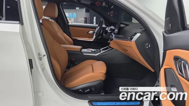 BMW 3-Series 3 серия (G20) 320i M Sport — Фото автомобиля 11