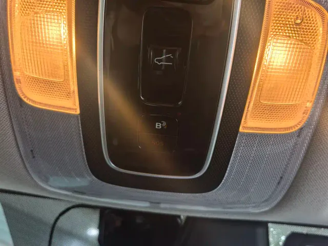 Hyundai Elantra — Фото автомобиля 16