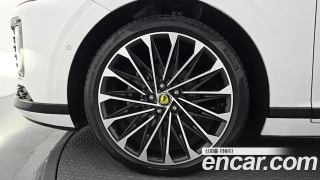 Hyundai Grandeur GN7 — Фото автомобиля 5