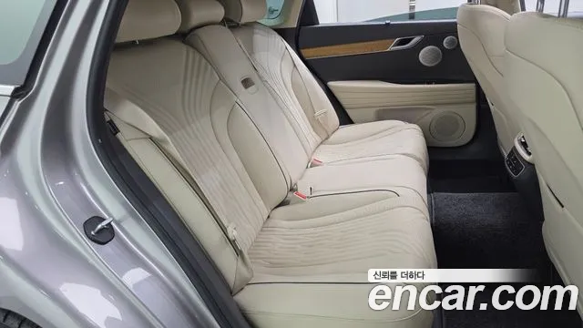 Genesis G80 Бензин 2.5 турбо AWD — Фото автомобиля 10