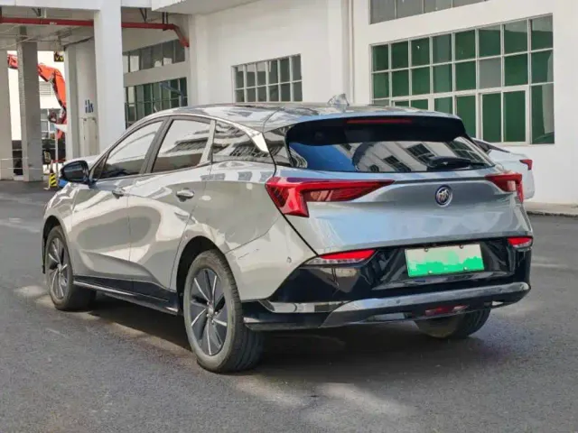 Buick Velite 6 — Фото автомобиля 12