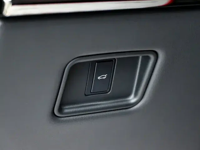 Land Rover Range Rover Sport — Фото автомобиля 24