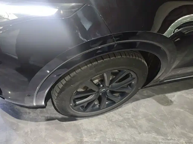 Li Auto ONE — Фото автомобиля 22