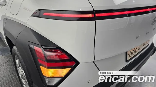 Hyundai Kona SX2 — Фото автомобиля 8