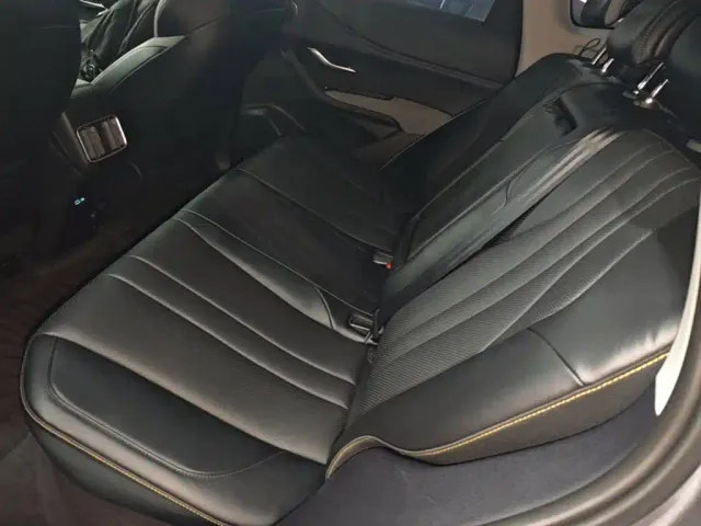 BYD Seal 05 DM-i — Фото автомобиля 16