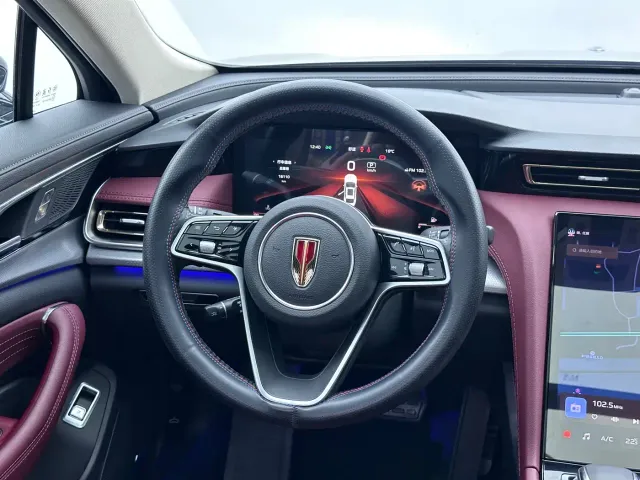 Hongqi H5 — Фото автомобиля 19